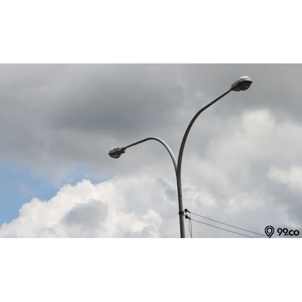 Tiang PJU  Oktagonal 7meter parabal  hdg