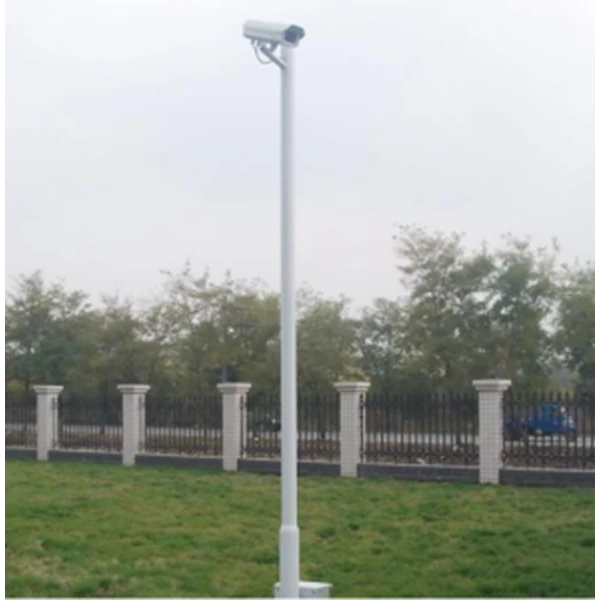Single galvanized  H8M bulat  CCTV pole