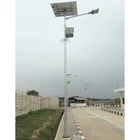 Galvanized 9 meter octagonal solar light pole 1