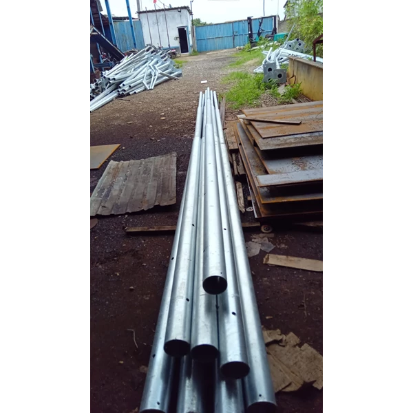 7m single angle ornamental round street lighting pole