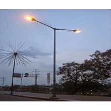 Tiang Lampu  PJU Okatgonal Double Angle 
