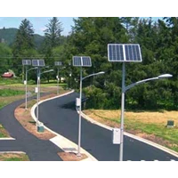 Tiang Lampu Jalan Tenaga Surya Oktagonal 7 Meter