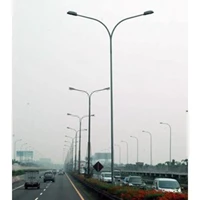 Tiang Lampu jalan Hexagonal Double Ornament paraball