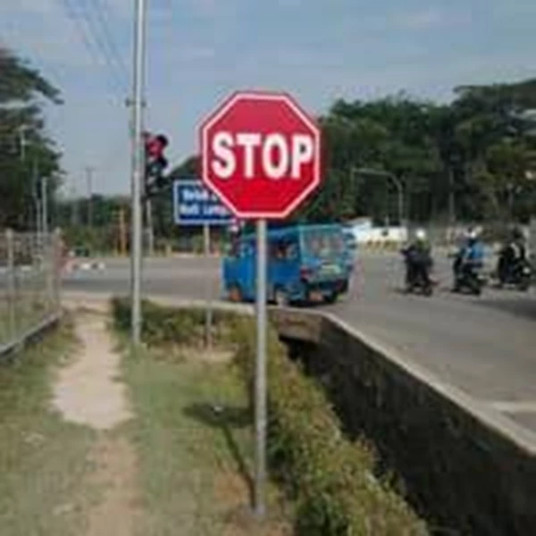 SNI Traffic Sign Pole SNI