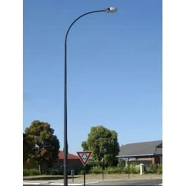 H 6M Galvanized PJU Street Light Pole
